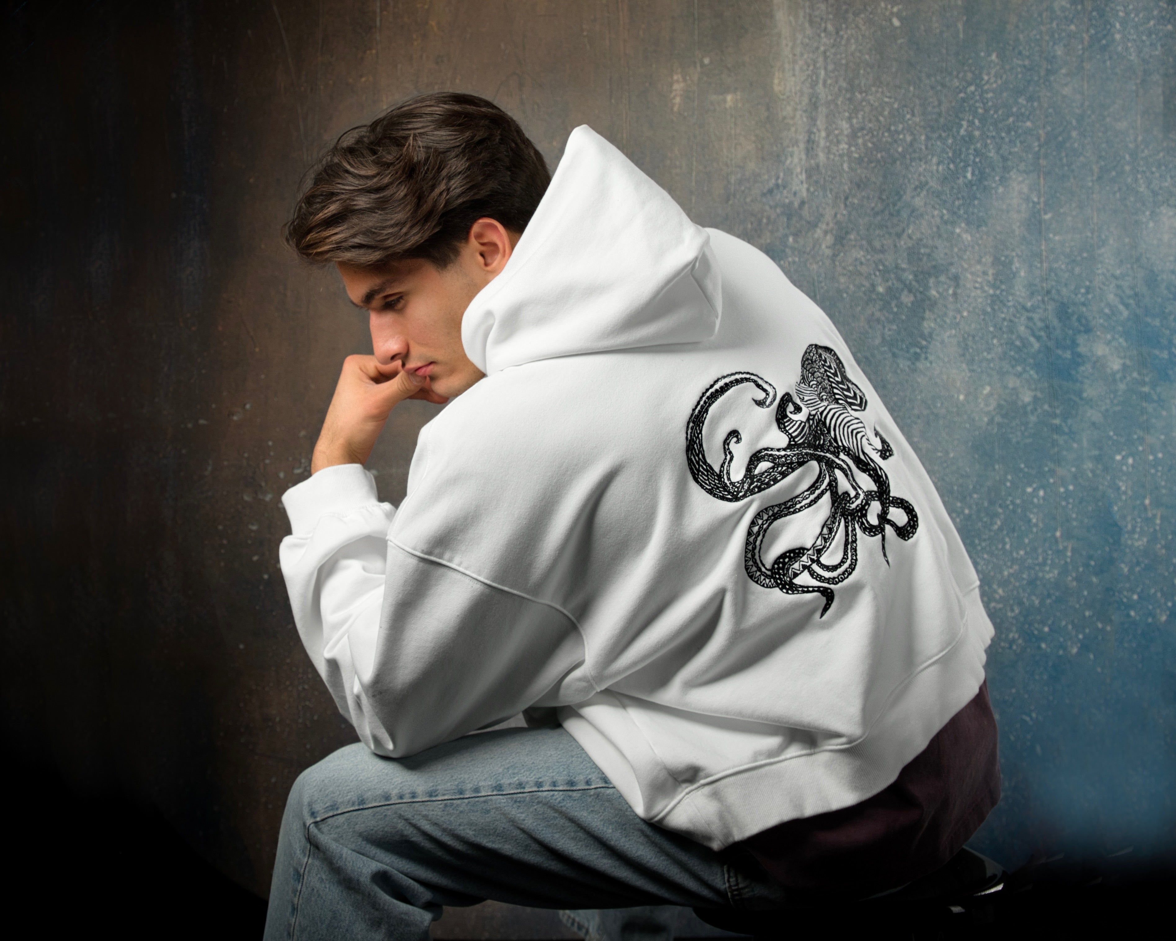 Obsidian Threads — White Heavyweight Hoodie - Octopus